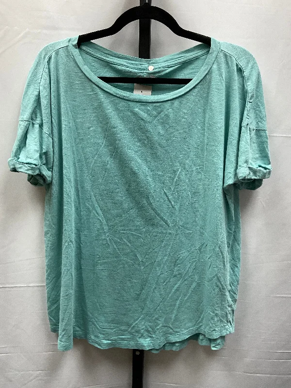 Blue Top Short Sleeve Basic Maurices, Size L