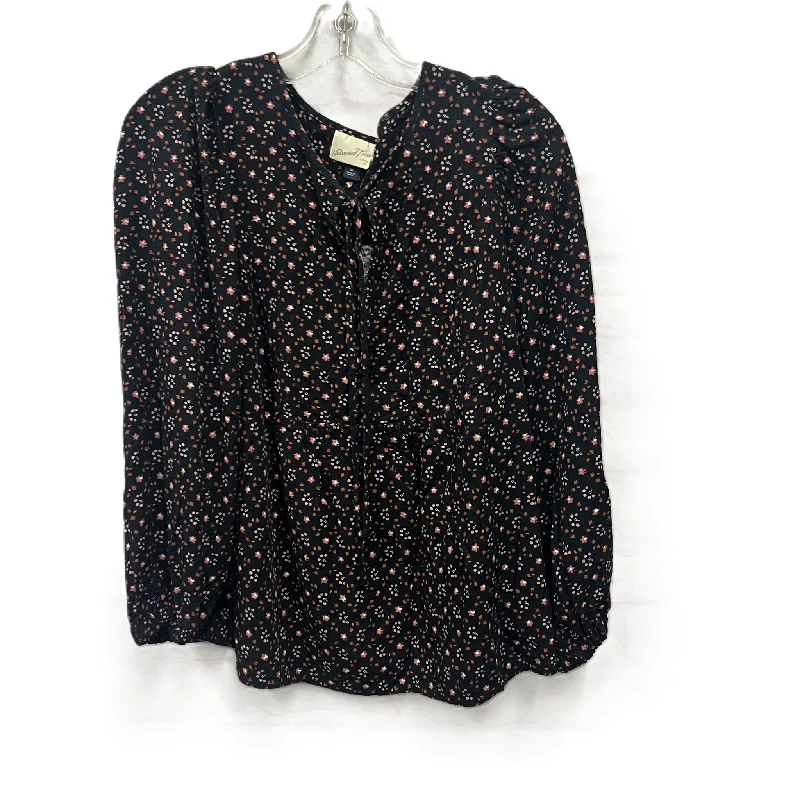 Top Long Sleeve By Universal Thread In Black, Size: M